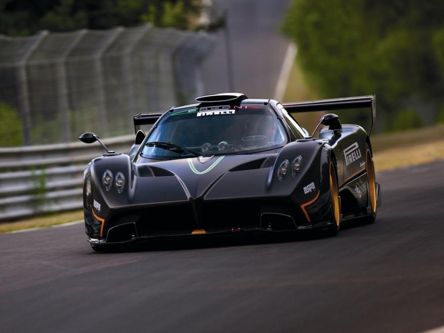  Pagani Zonda R 2009 года  (фото 3 из 73)